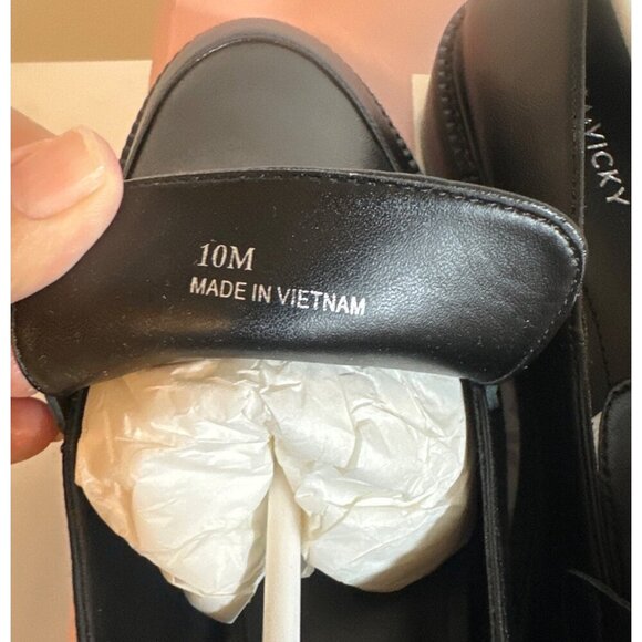 Lisa Vicky Womens Zany Loafers‎ Slip-On Shoes With Gold Accent, 10M - Picture 8 of 10